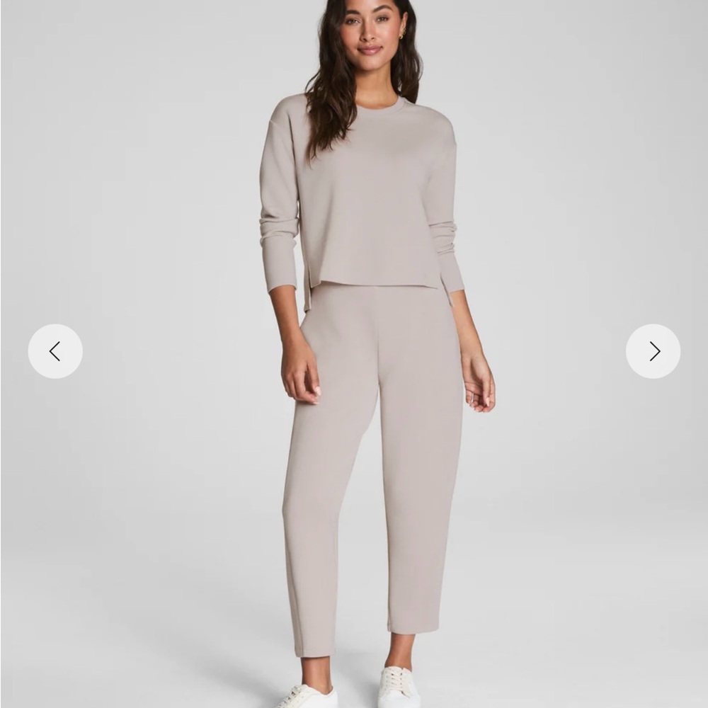 SPANX AirEssentials® Barrel Leg Pants Medium Tall NWT